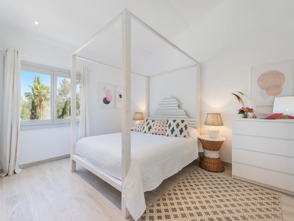 exclusive Holiday Rental Mallorca room