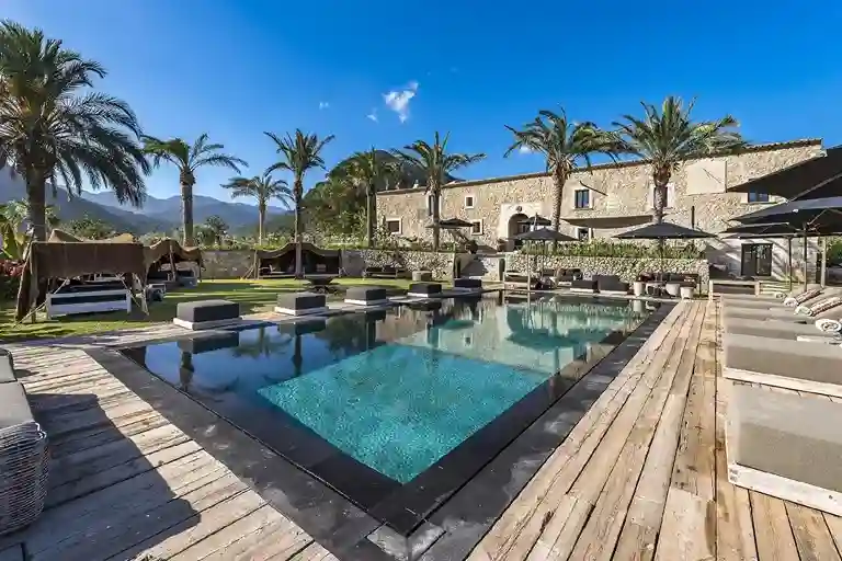 luxury villa rental mallorca