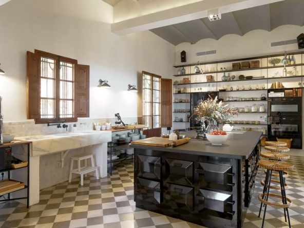 holiday villa for 16 people KITCHEN