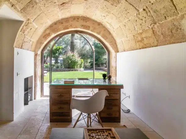 private luxury villa to rent work